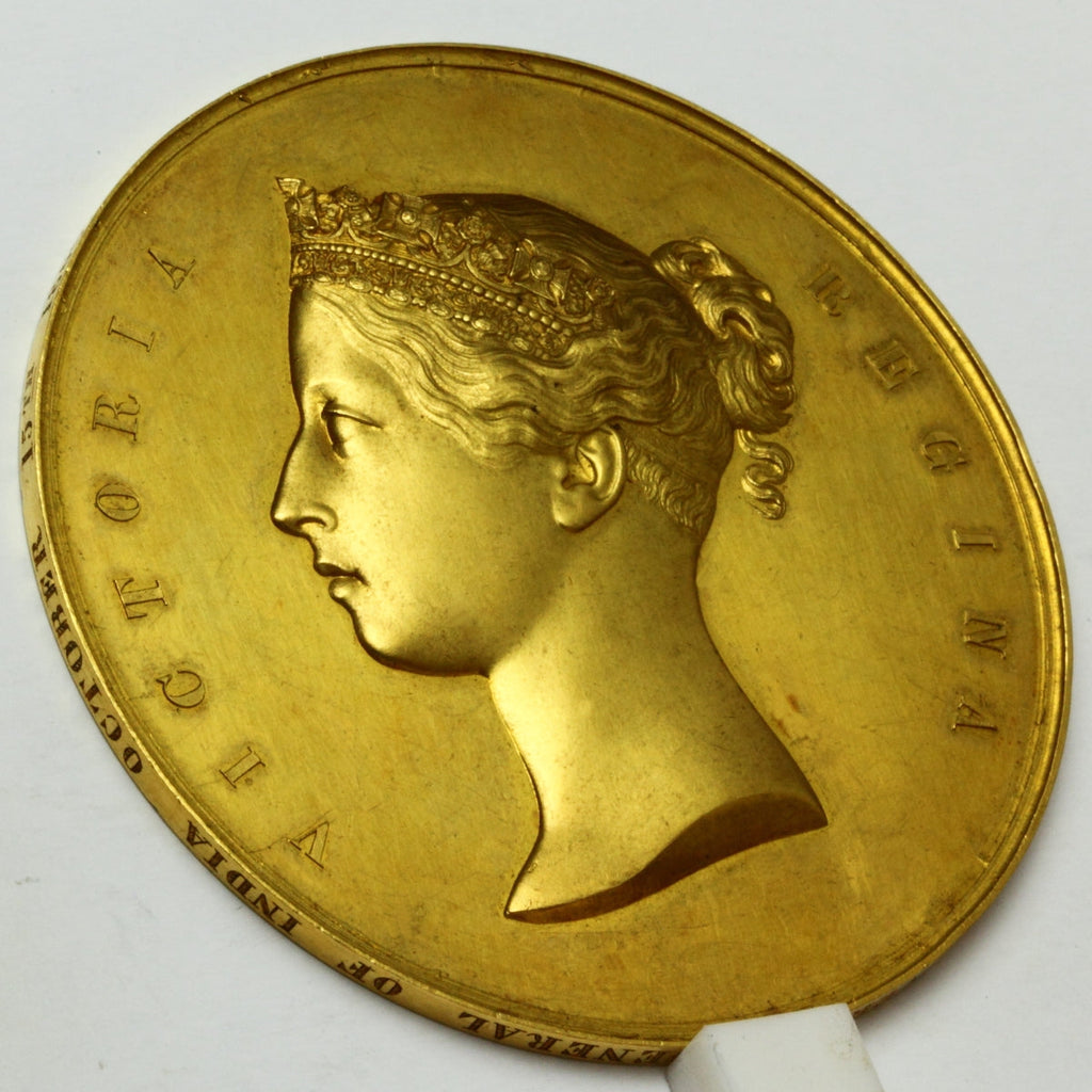 販売実績-イギリス領インド 1860年 ヴィクトリア女王“ラージマハル宮殿への東インド鉄道開通記念”金打ちメダル-UNIVERSAL COIN